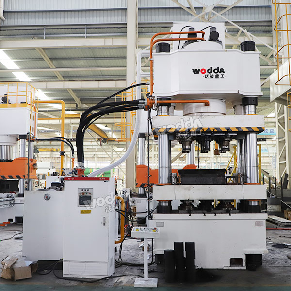 800噸活性炭成型液壓機